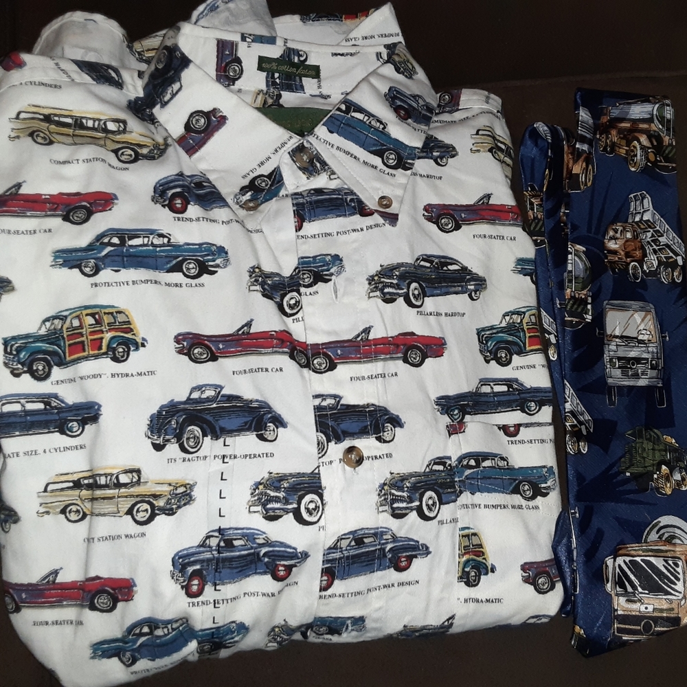 Rare button down knights round table and tie